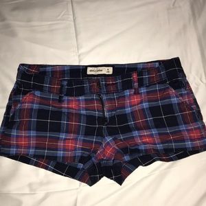 Abercrombie plad jean shorts
